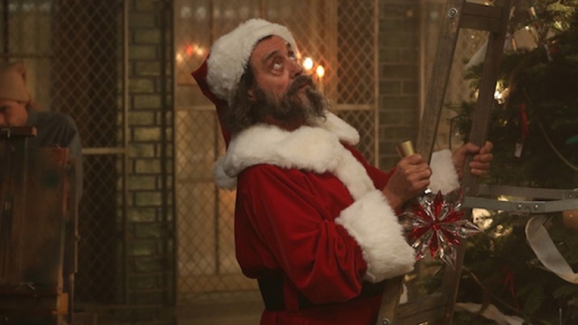 american horror story nuit pas tres saine - Pour Noël, ne passez pas à côté des épisodes spécial fêtes de vos séries Netflix