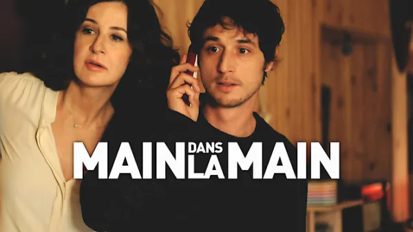 Main dans la main