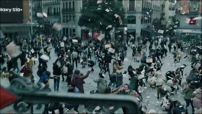 casa de papel billets madrid - La Casa de Papel, le phénomène : entrez dans les coulisses de la série culte
