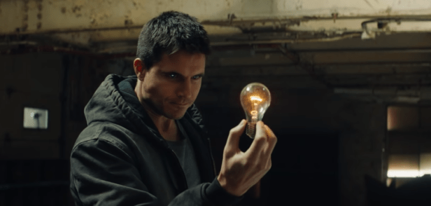 code8 netflix - Code 8 :  un thriller de science-fiction qui envoie du lourd sur Netflix