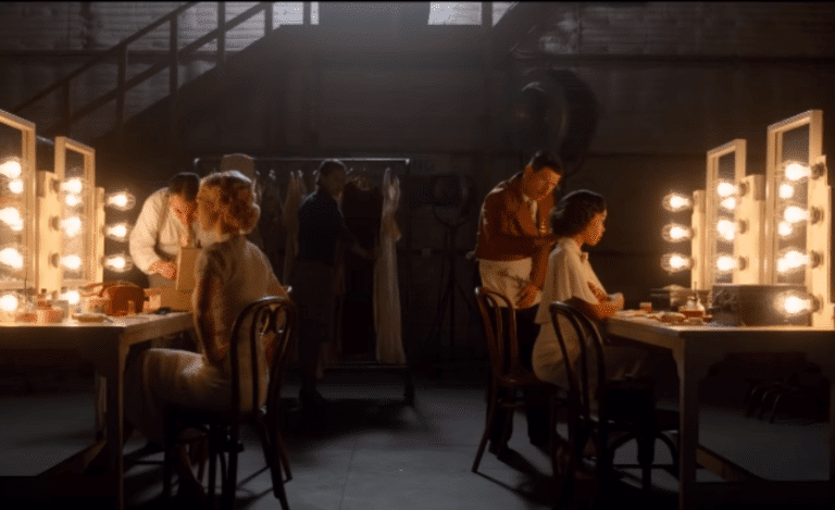 La mini-série Hollywood sous les feux des projecteurs en ce moment sur Netflix