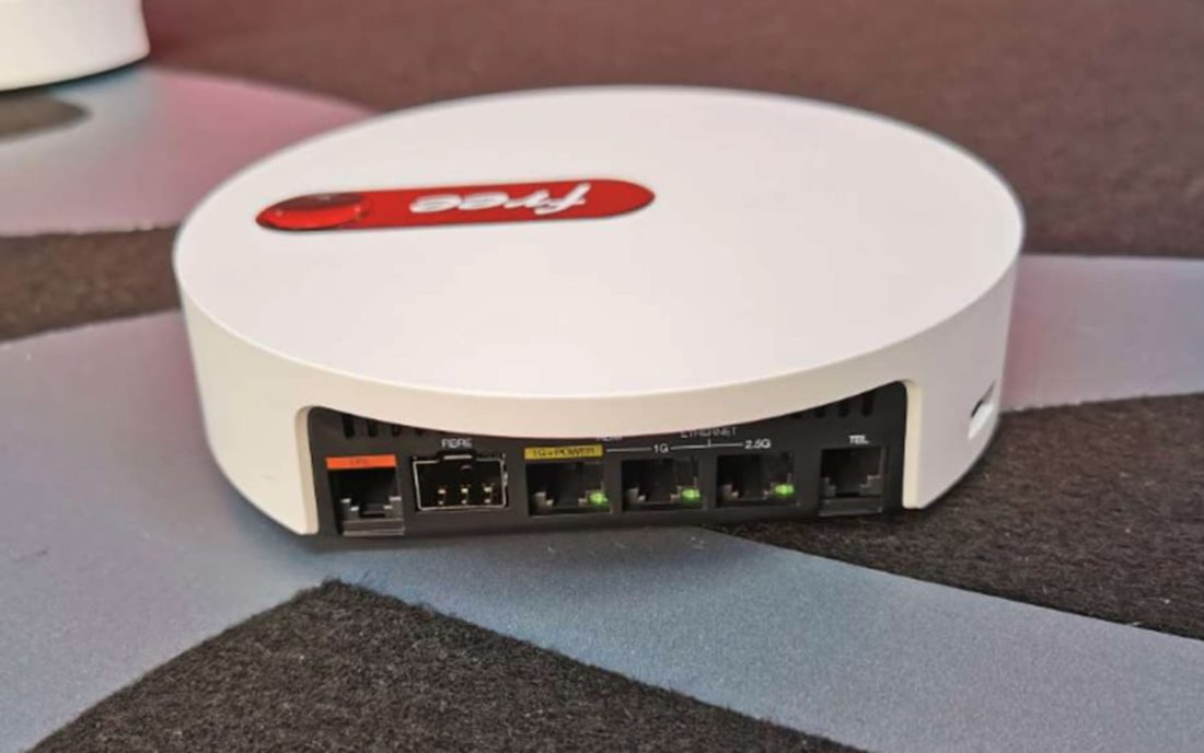 freebox pop arrriere 1100x688 - Netflix sera disponible sur la Freebox Pop dès sa sortie