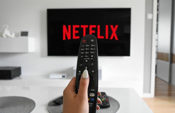tv 5571609 1920 600x387 - Les temps changent