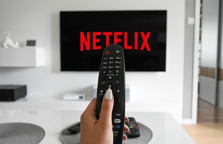 Les premiers avertissements Netflix : vers la fin des partages de comptes ?
