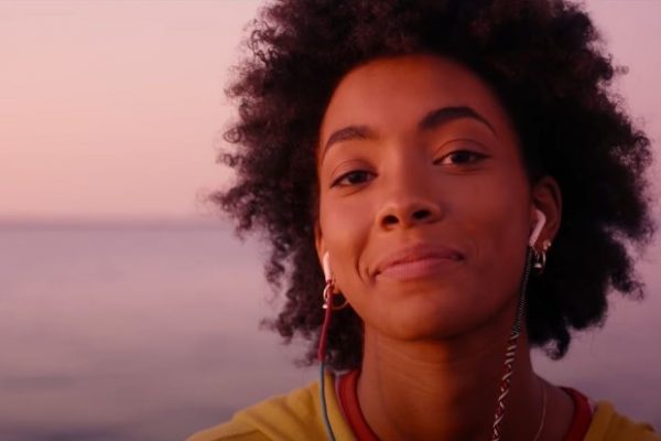 summertime saison 2 netflix 600x400 - Black Summer