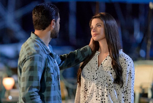 chesapeake shore netflix 2 600x406 - Chesapeake Shores