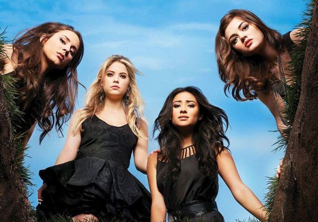 pretty little liars netflix - Pretty Little Liars : faites vite, la série quitte Netflix le 30 septembre 2021