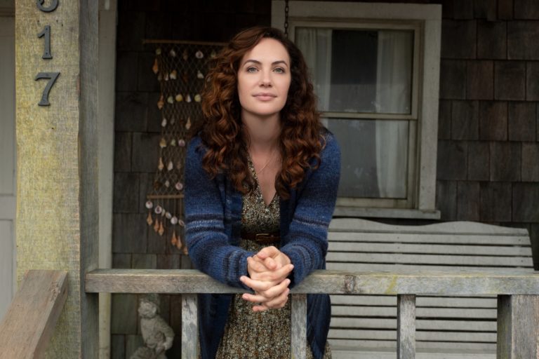 Vous avez aimé Hypnotique, découvrez les films et les séries avec Kate Siegel disponibles sur Netflix