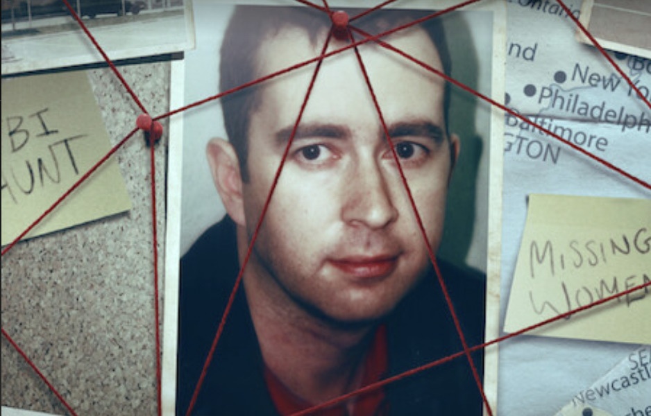 Capture decran 2022 01 17 a 15.50.32 - The Puppet Master : Leçons de manipulation, une série documentaire sur Robert Hendy-Freegard, l'un des escrocs les plus audacieux du monde (actuellement recherché par la police)