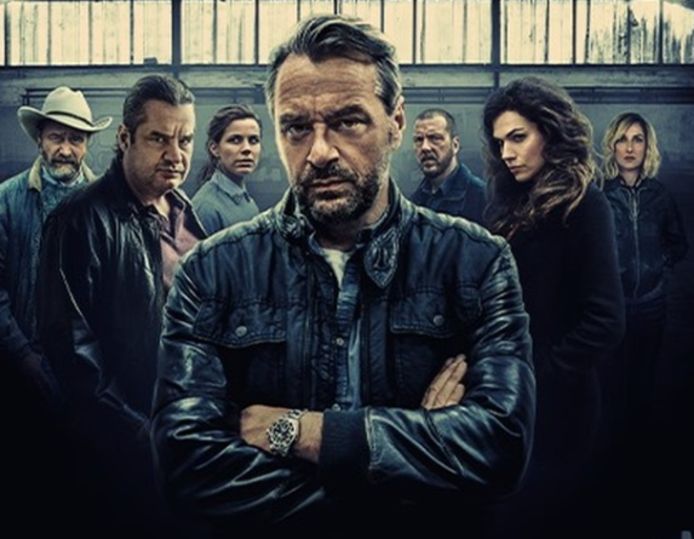 undercover netfilix - Vous avez aimé "Ne t'éloigne pas" : Netflix vous recommande des séries d'enquête qui pourraient aussi vous plaire