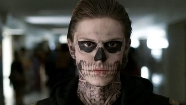 amercain horror story netflix 600x338 - Van Helsing