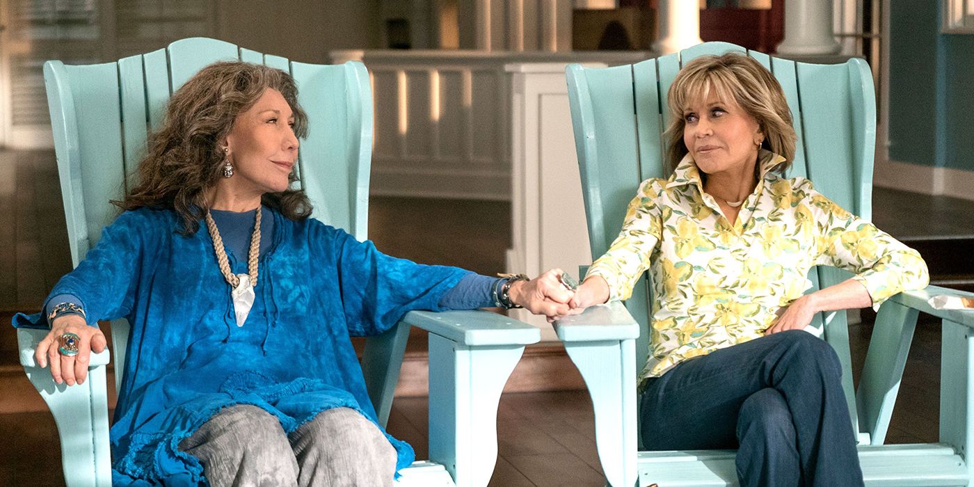 grace frankie - Grace et Frankie : les derniers épisodes de la saison 7 arrivent en avril sur Netflix