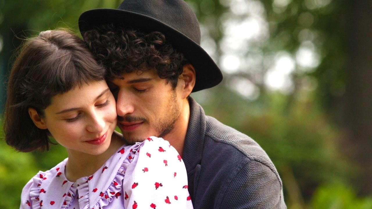 toujours plus beau netflix  - Toujours plus beau : la trilogie romantique prendra fin avec ce dernier opus le 1er avril sur Netflix