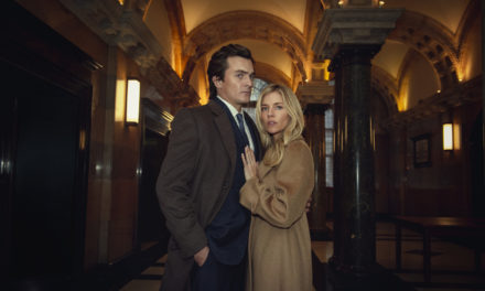 Anatomie d’un scandale : un thriller psychologique  porté par Sienna Miller et Rupert Friend à découvrir dès à présent sur Netflix (+avis)
