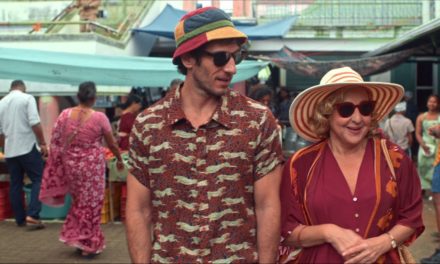 Sous les palmiers, ma mère : une comédie hilarante à découvrir le 29 avril 2022 sur Netflix