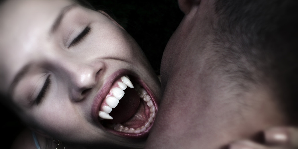 vampire fist kill netflix - First Kill : cette série Young Adult à la sauce Twilight divise les internautes sur Netflix (+ avis)