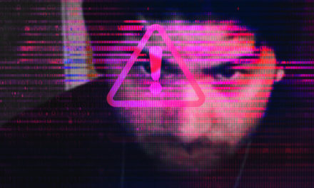 L’homme le plus détesté d’internet : Hunter Moore dans le viseur des producteurs de “Don’t F ** k With Cats'” et “L’arnaqueur de Tinder” (Avis)