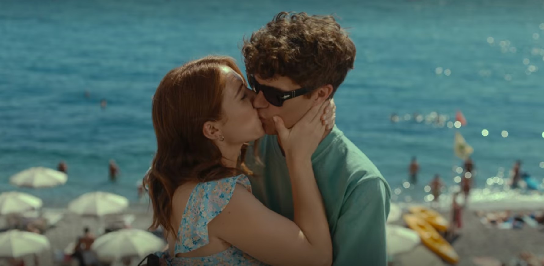 sous le soleil damalfi netflix - Sous le soleil d'Amalfi : posez vos valises au Sud de Naples dans cette suite de "Sous le soleil de Riccione