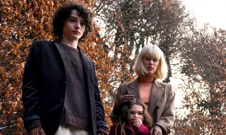 The Turning : cette histoire de fantômes avec Finn Wolfhard de “Stranger Things” est disponible sur Netflix (+ avis)