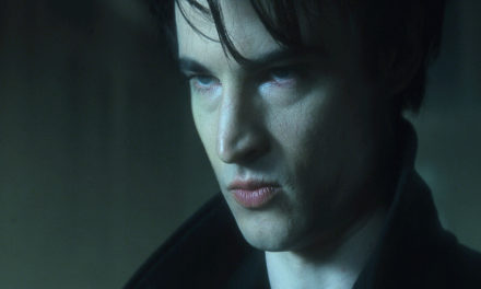 The Sandman : les internautes ensorcelés par le charisme de l’acteur Tom Sturridge (Avis)