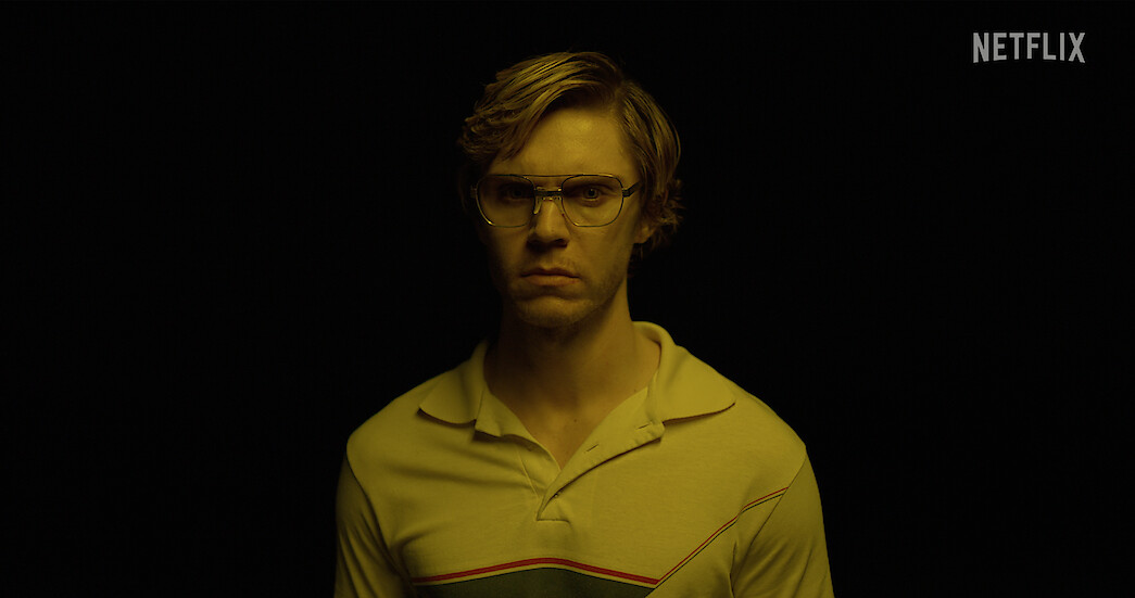 dahmer netflix 2 - Monster : Jeffrey Dahmer : la série d'anthologie de Ryan murphy est renouvelée pour deux saisons