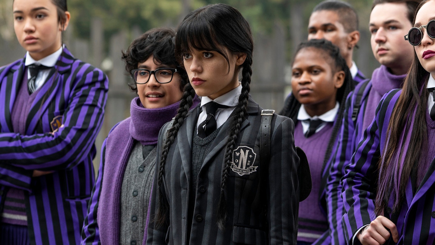 wednesday netflix saison 2 - Mercredi : une saison 2 déjà dans le viseur des créateurs de la série ?