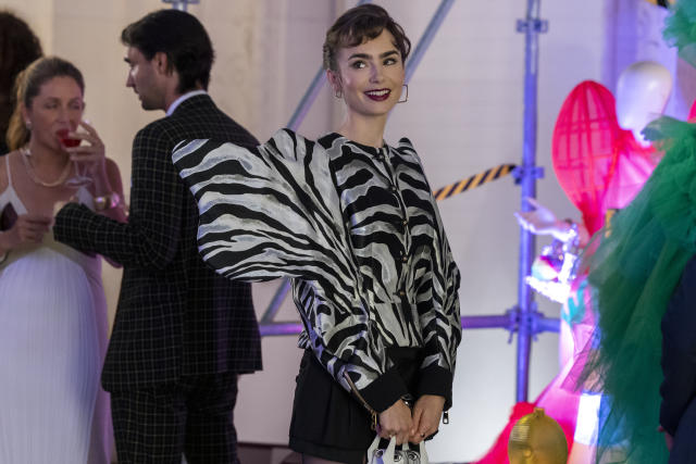emily in paris saison 3 avis  - Emily in Paris - Saison 3 : les abonnés donnent leur avis sur ce petit plaisir coupable signé Netflix