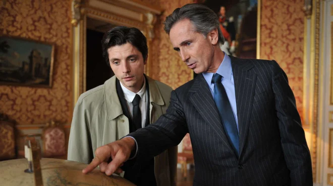 quai dorsay netfllix - 5 comédies françaises drôles et décalées à regarder pendant les vacances de Noël !