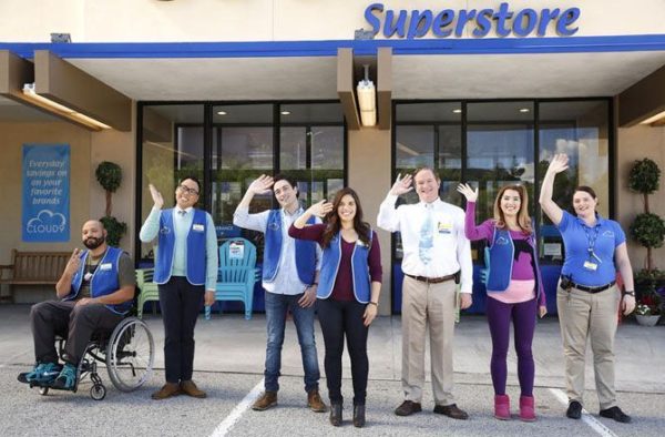 superstore depart netflix 600x394 - A l'aube de notre histoire
