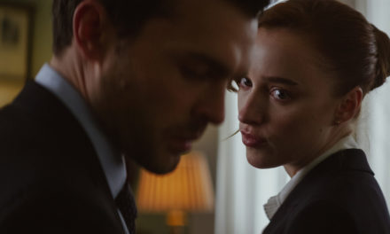 Fair Play (AVIS) : faut-il voir ce thriller sulfureux avec Phoebe Dynevor disponible sur Netflix ?