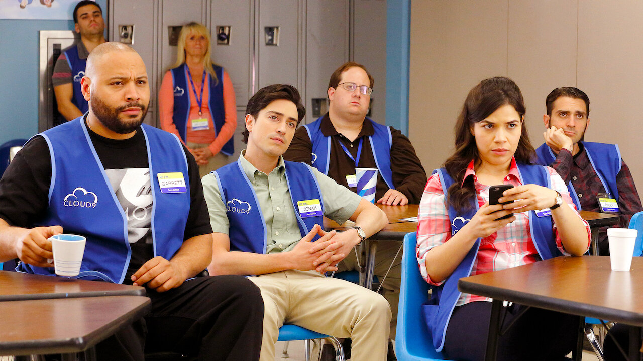 superstore netflix - Superstore : l'ensemble des saisons de la sitcom américaine n'est plus disponible au catalogue de Netflix
