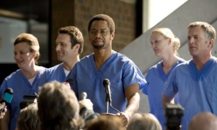 Des mains en or : ce film inspiré d’une histoire vraie est de nouveau disponible sur Netflix (+ Avis)