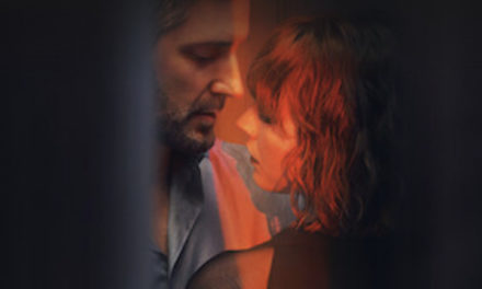 Obsession : ce thriller érotique avec Richard Armitage et Charlie Murphy va vous émoustiller en avril sur Netflix