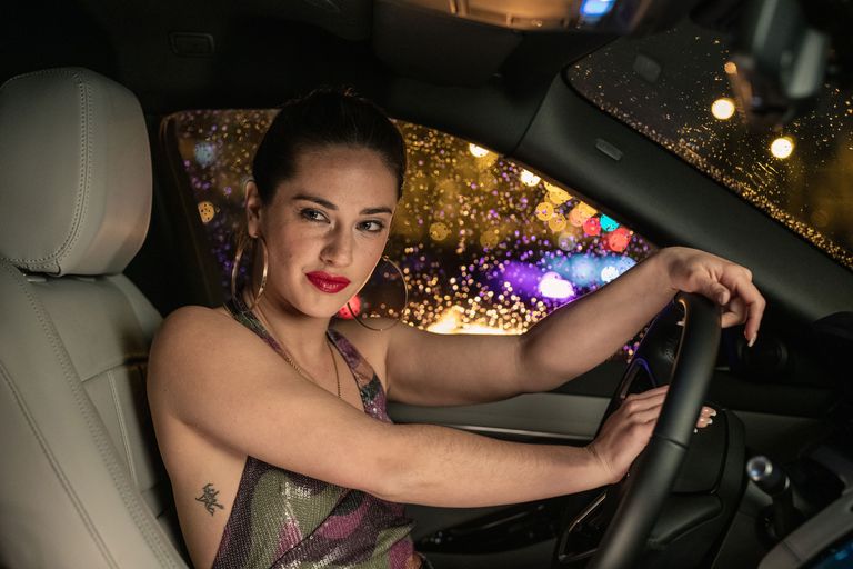 sole asia ortega hasta el cielo netflix - Hasta el Cielo : qui est Asia Ortega, alias Sole, femme puissante et héroïne de la nouvelle série espagnole à succès ?