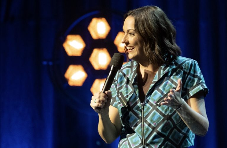 Vous avez aimé Wellmania ? Retrouvez Celeste Barber dans un stand-up sans filtre en avril sur Netlfix