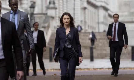 La diplomate (Avis) : Keri Russell à l’affiche d’un thriller politique haletant et réussi actuellement sur Netflix