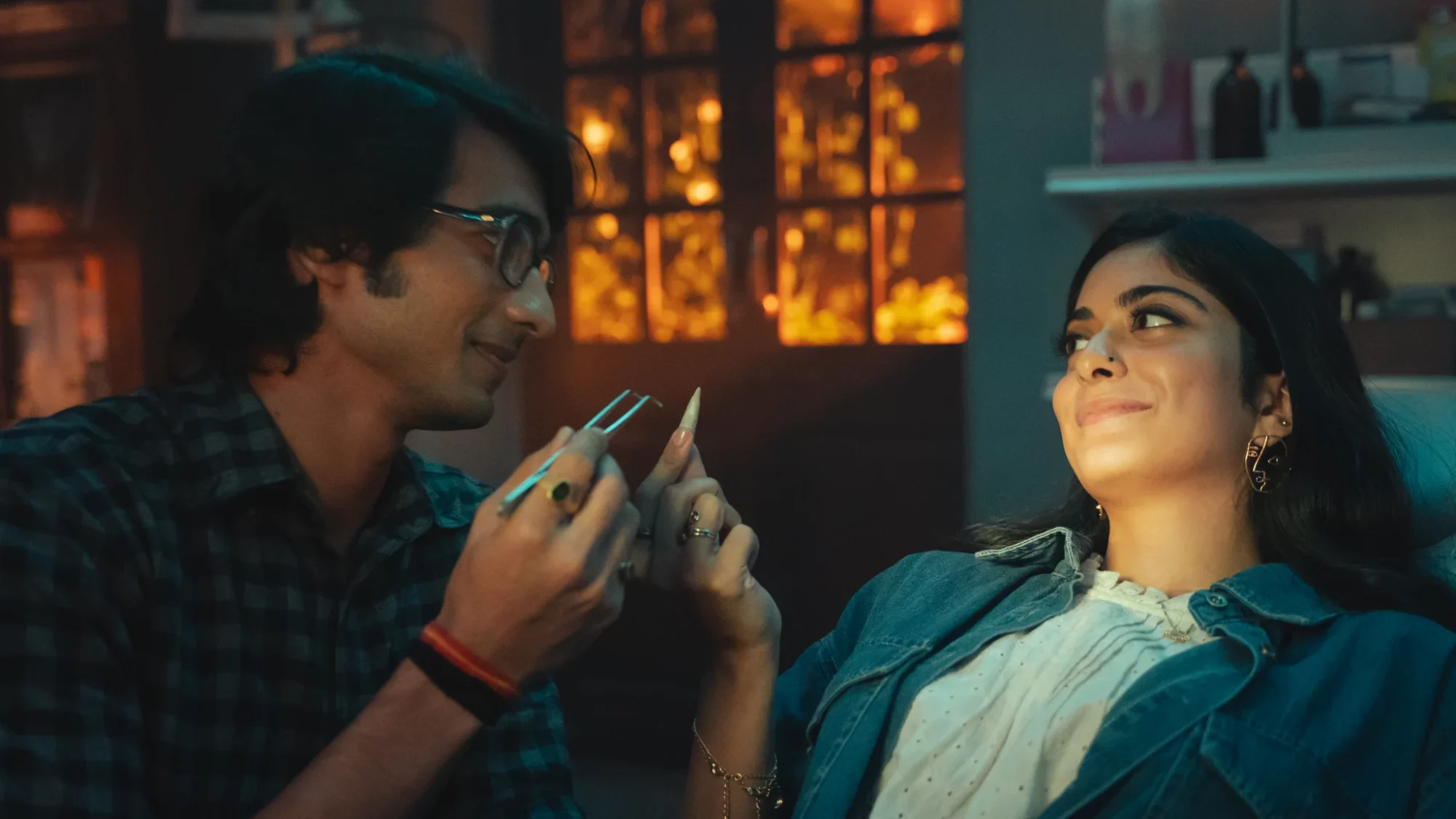 tooth pari amour a pleine dents netflix - Tooth Pari : l'amour à pleines dents : cette série déjantée (et pleine de mordant) arrive sur Netflix !