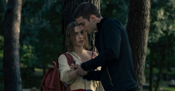 a travers ma fenetre netflix 2 600x315 - Tout pour y croire (Make me Believe)