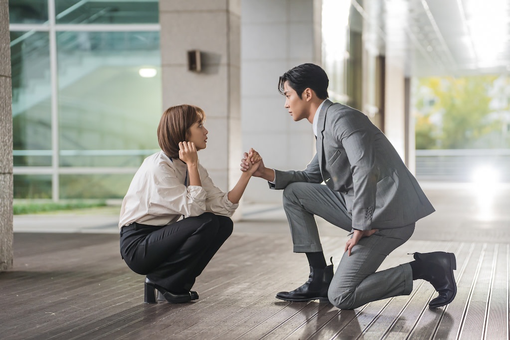 behind your touch netflix - K-Romance : Netflix présente la line-up de ses prochaines séries coréennes romantiques (et votre coeur va faire boom !)