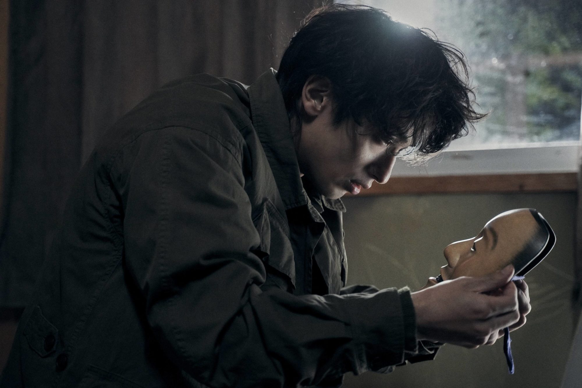 np file 220947 scaled 1 - The Village : un thriller japonais sombre et étouffant à découvrir dès à présent sur Netflix