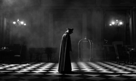 Le Comte : la satire gothique de Pablo Larraín transforme Pinochet en vampire en septembre sur Netflix