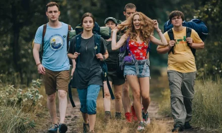 5 films d’horreur où les héros n’auraient jamais dû se perdre dans la forêt (Sélection à voir sur Netflix pour Halloween 2023)