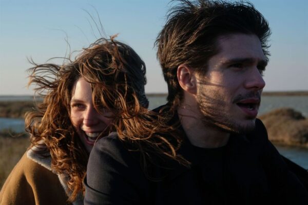mon inconnue netflix 600x400 - Mon inconnue