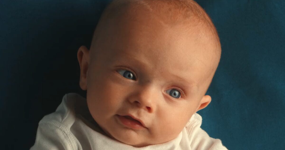 AAAAQXAf mvzSivm6eWWYklXWLUEpg37lbvMLziN4g 1QJd4LAR HaE3OvnlgfJJ1pZFWIob5 Um6 YP8MgE5m8a5jQYfdDyPnOgyBdHNxmN7sIfctHVTZOfG9XO1dtVLnmd1yk8tA itf0bbIv s4LtJJWy - "L’Homme aux mille enfants" : découvrez l'histoire choc de Jonathan Meijer en juillet sur Netflix