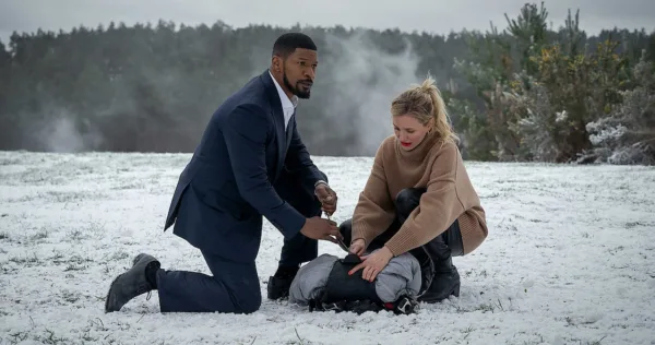 Back in action netflix 1 600x316 - Inside Man