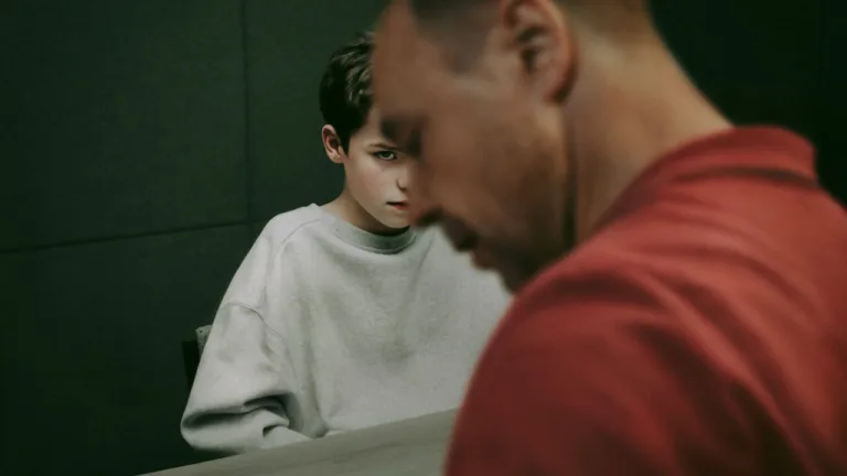 Adolescence (AVIS) : quelle claque, du génie, … Les abonnés bluffés par cette mini-série coup de poing !