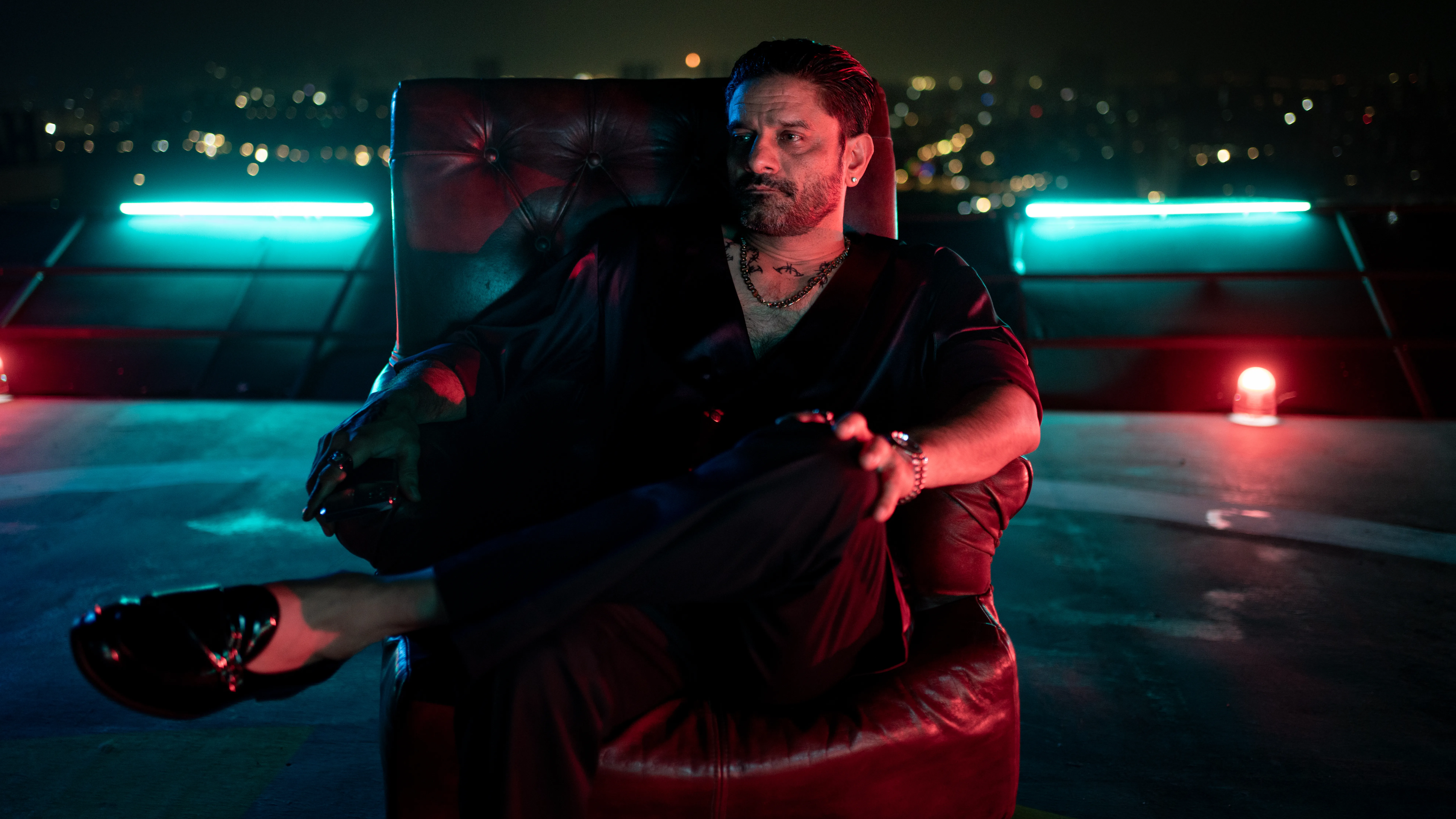 JewelThief Netflix DSC06224 144131 - Le Voleur de Diamant : Le Casse Commence : ce thriller sous haute tension arrive en avril sur Netflix