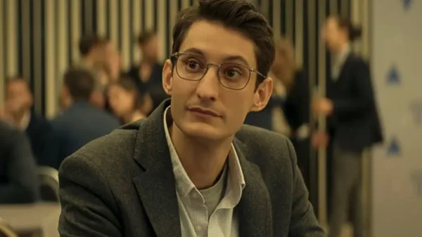 pierre niney boite noire 600x338 - Enquêtes Tactiles - Drama (Saison 1)