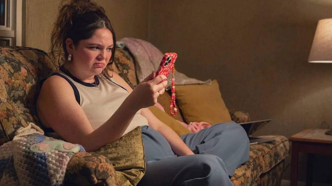 Megan Statler - Une saison 2 pour Too Much ? Ce que l'on sait (et ce qu'on devine) sur le sort de la nouvelle série Netflix