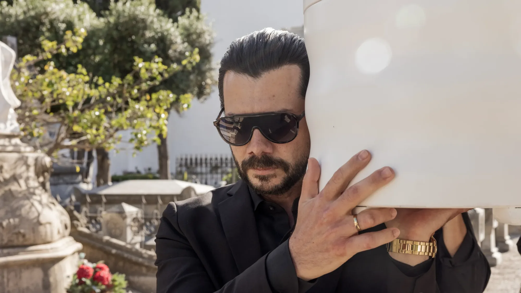 dostumbas s01  ep01 30052024 jorgefuembuena 081 - Deux tombes (Netflix) : une saison 2 est-elle prévue après le succès de la mini-série espagnole ?